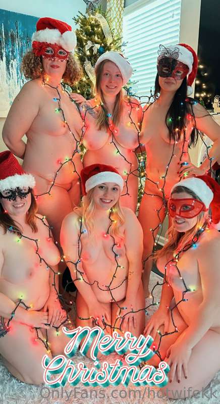 **MERRY CHRISTMAS!!!!!**

With @realhotwife4u @xosecretsarax..