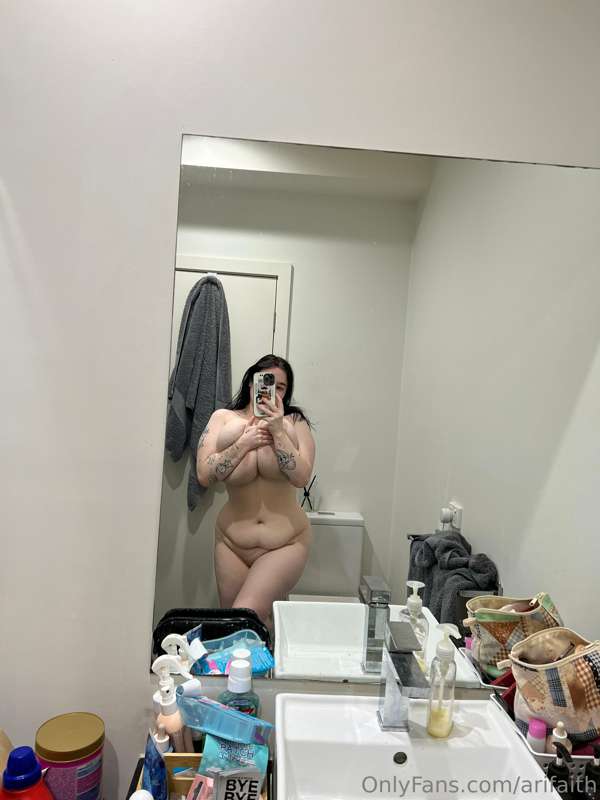 👅