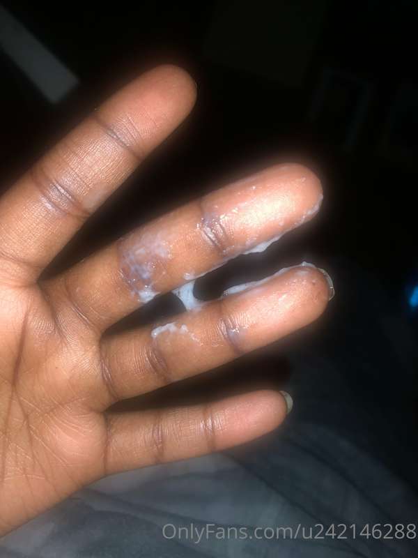 Look what came out of this pussy 💦💦💦, send tips if u like wh.. 1