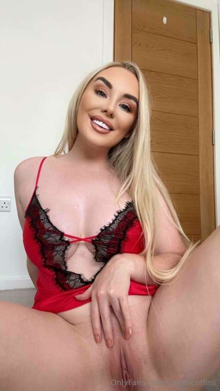 stop scrolling & follow @lexiraex NOW ❤️