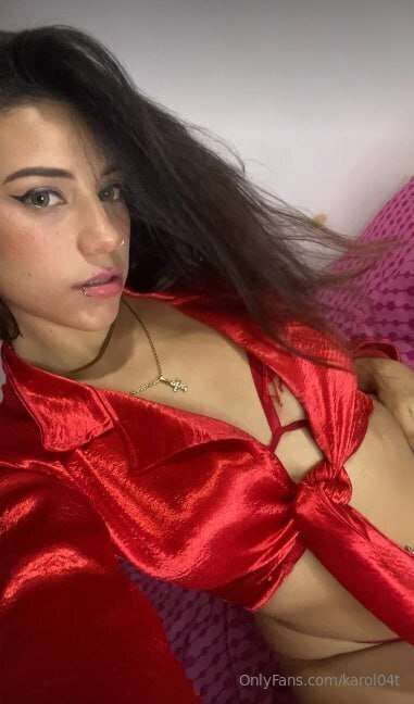 FREE: ❤️@mayadollxx @mayadollxx  @mayadollxx ❤️Wrapped in ve..