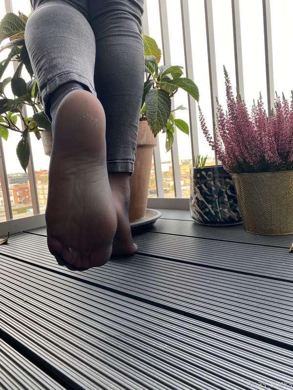 More nylon feet 🦶 2