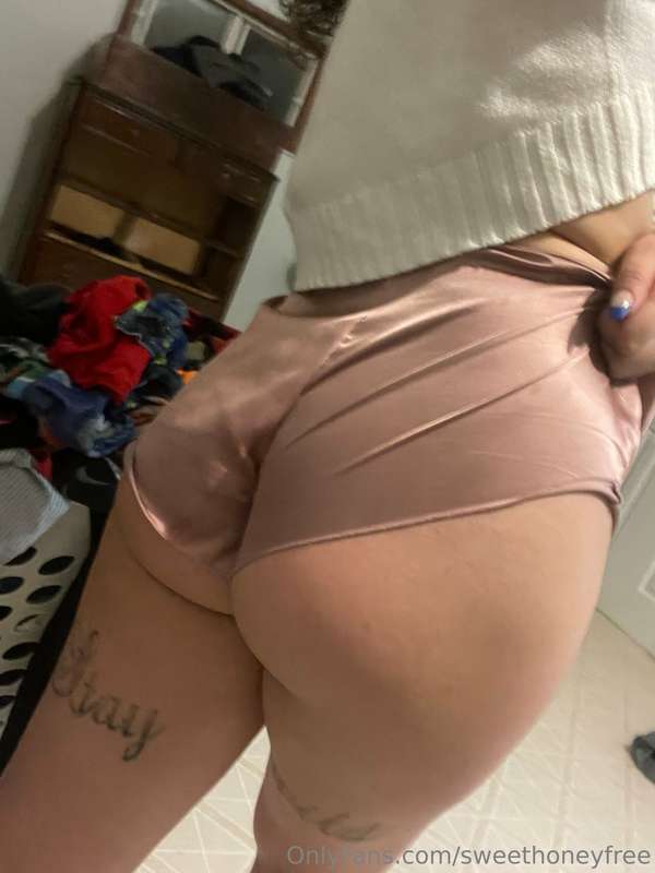 Satin 🫣🤤 2