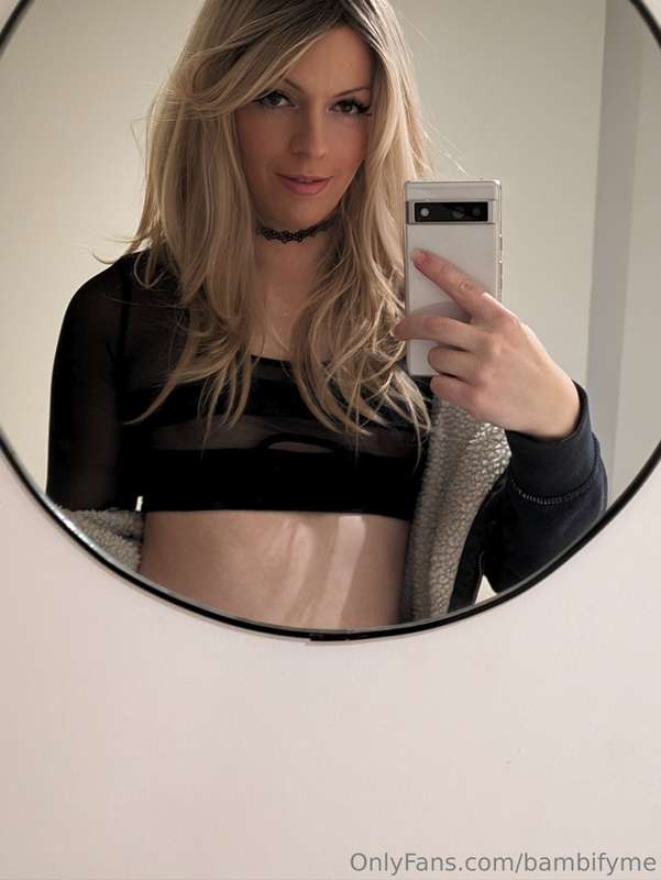 Made myself pretty for a fun night out 😊
Hopefully can find .. 3