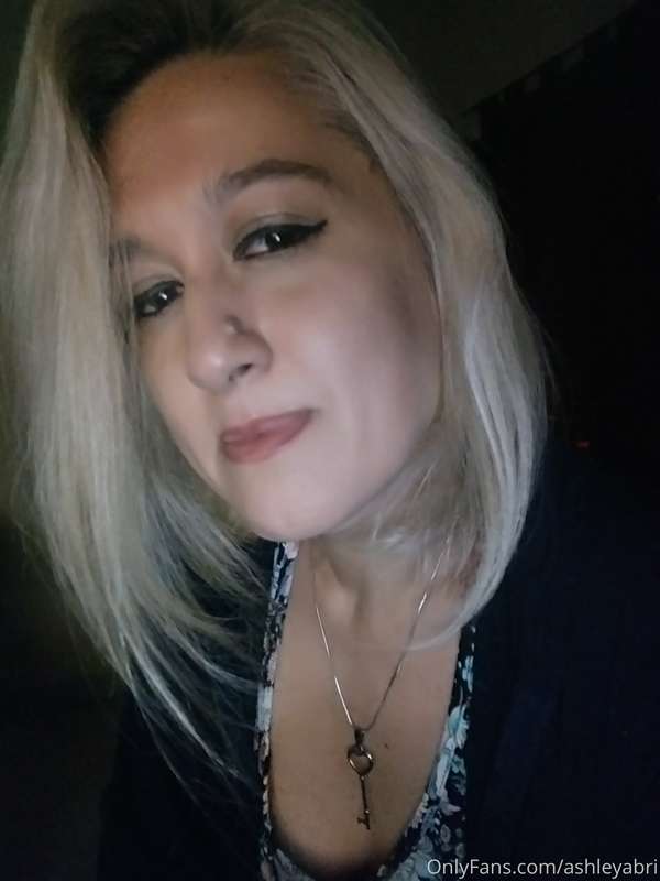 @ashleyabri  💋SUSCRIPTION FREE✍ 💋 SEXTING📱🔥 💋DICK & CUMRATE🍌..