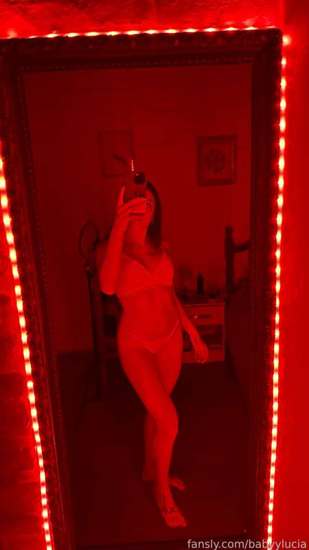 Babyylucia - Fansly - 22 Nov, 2023 2