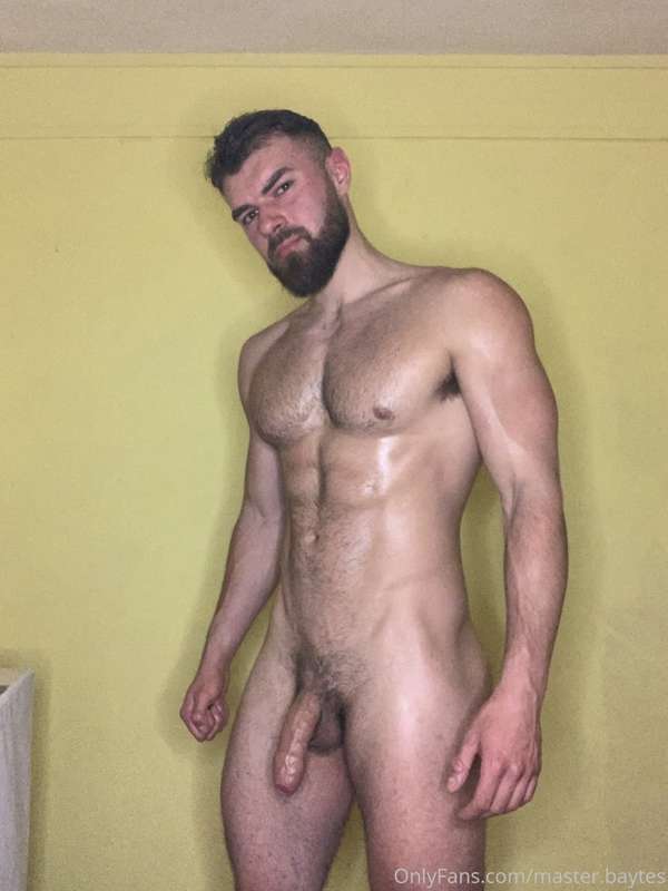 Game plan = get lean, get hairy, get..? you tell me 😜✌️ Alwa.. 5
