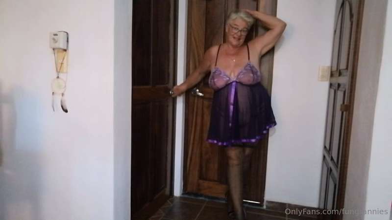 GirdleGoddess modelling her purple lingerie, wearing a very .. 2