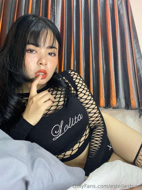 I've been soooo horny today... DM me something that will cal..