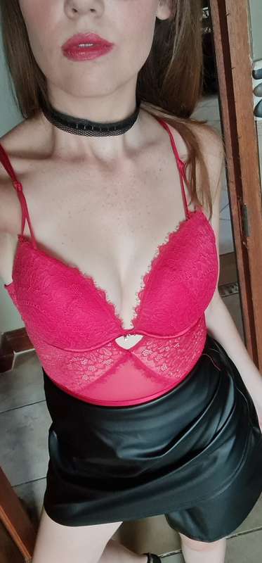 Just leaving this here and waiting for a naughty valentine🤭❤.. 1