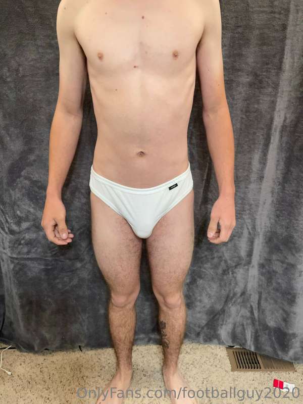 Which side is better? The bulge or the ass? 1