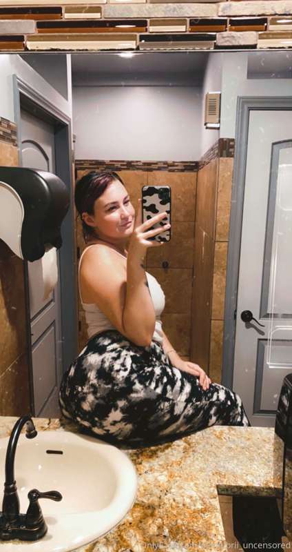 like my new pants?