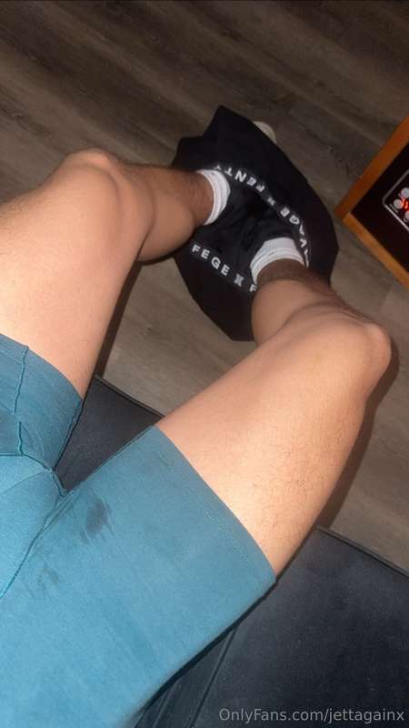 Need a homie who knows how to give a good foot massage
