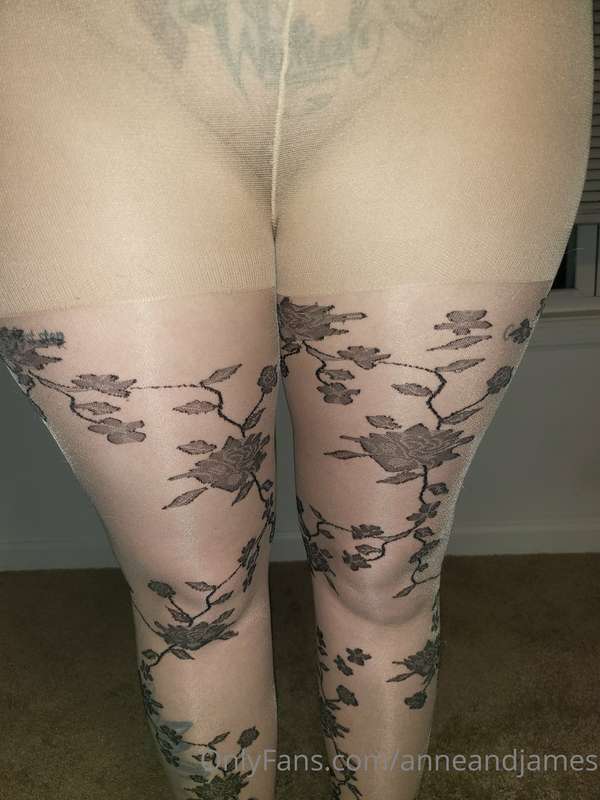 Pantyhose, pussy, and titties 4