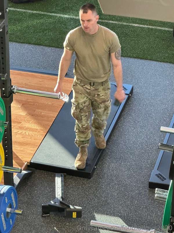 Soldiers being naughty, showing off, and candid shots, Set 6 17