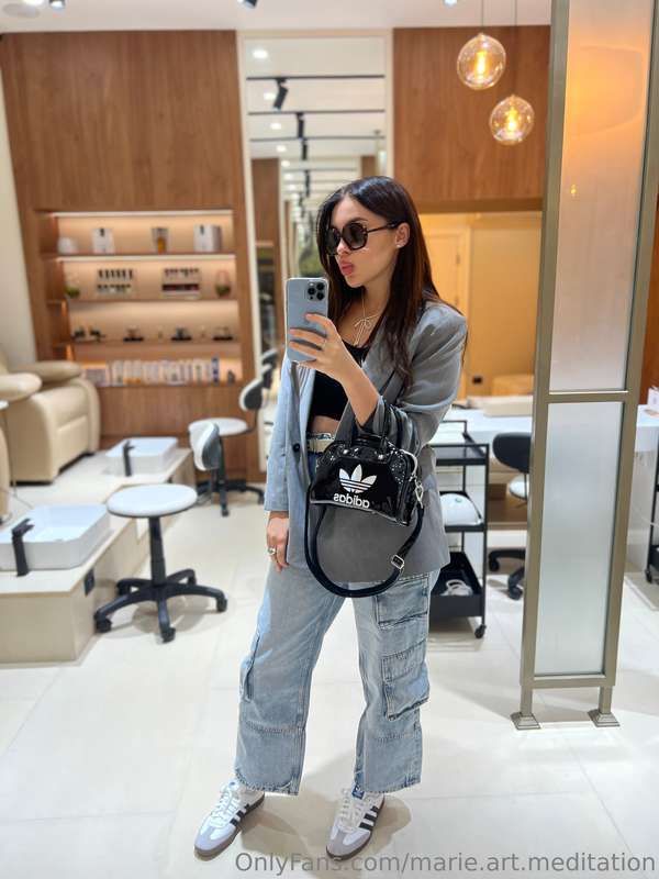 When I'm depressed, I prefer shopping. Shopping is cheaper t..