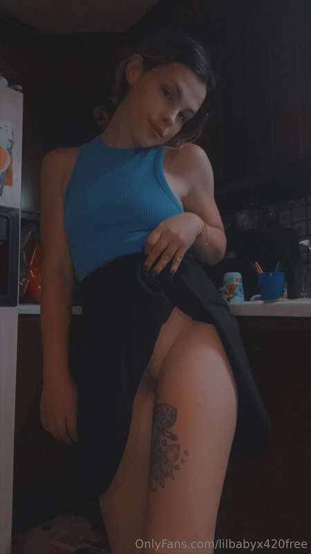 Lilbabyx420Free - Onlyfans - 02 Aug, 2024 1