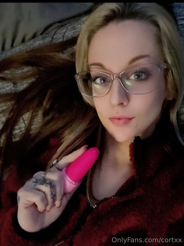 You know you wanna cum play 😘