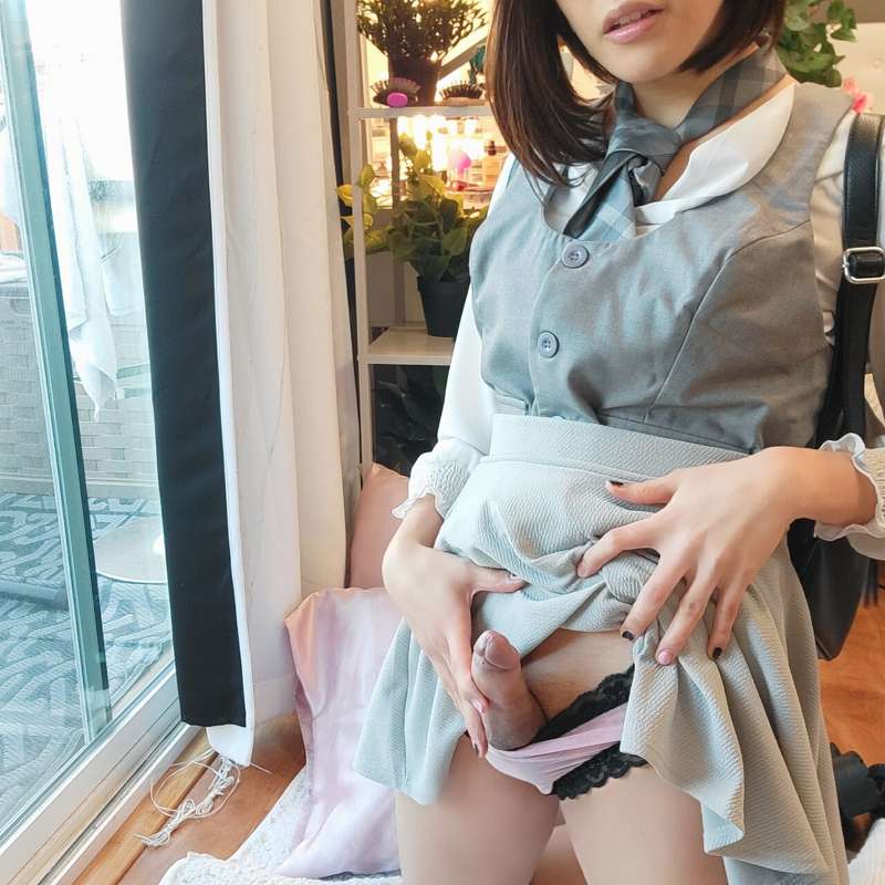 Give me a ride after school? Maybe a deep long cock ride <3 6