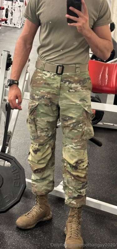 Soldiers all to happy to show off! 12