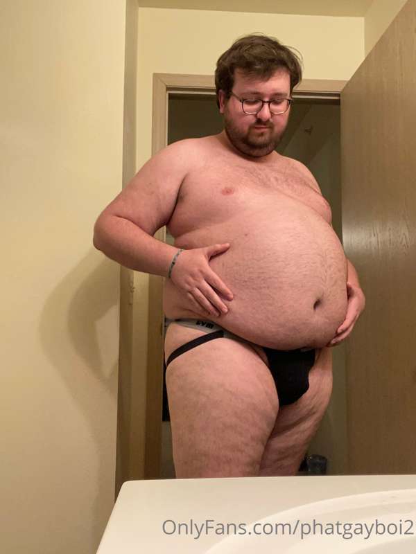 Being high and horny are the best combo for stuffing guts… 10