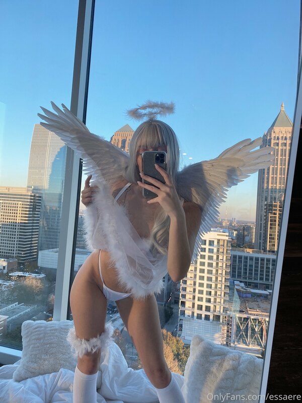 angel baby 🕊 ——— i feel so cute in this set i hope you all e.. 9