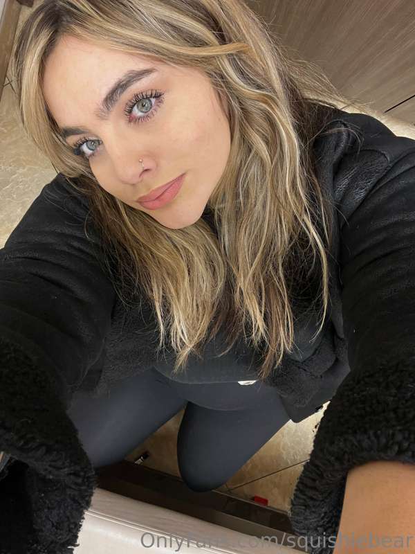 Hey guys! I just wanted to hop on and say hi :) do you have ..