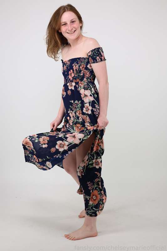 Chelseymarieofficial - Fansly - 06 May, 2025 19