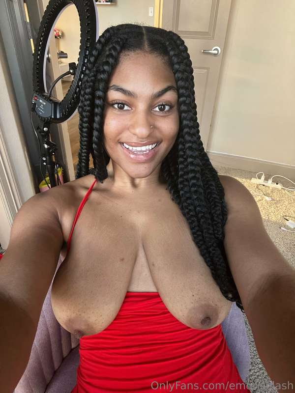 More titties for you before the week is through 🤭