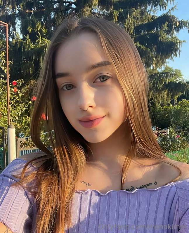 ❤️A naughty girl @florentinarivera wants to play with your c..