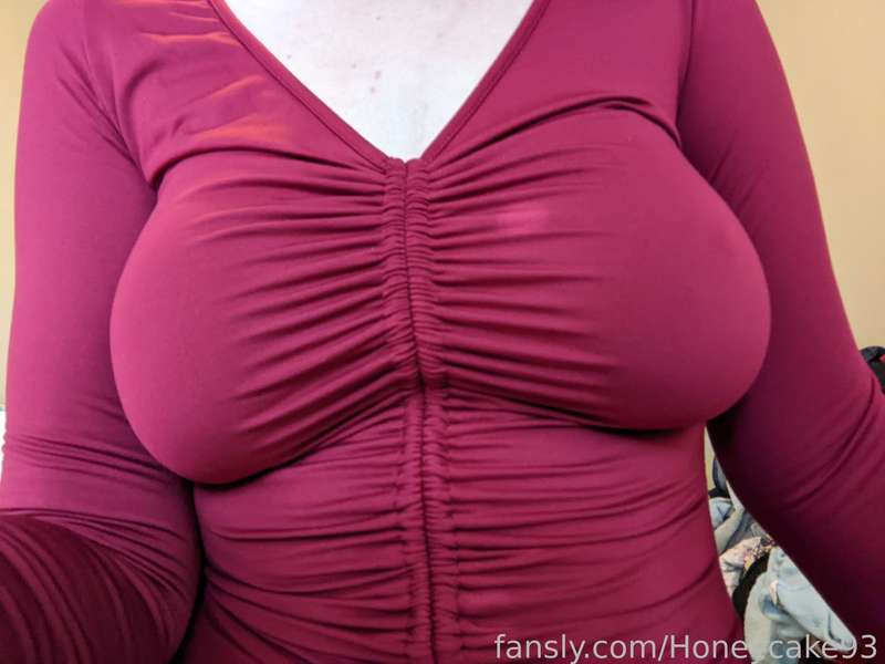 Honeycake93 - Fansly - 17 Nov, 2022