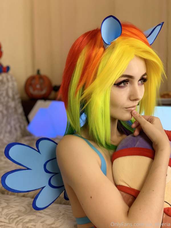 Nice little pony🌈