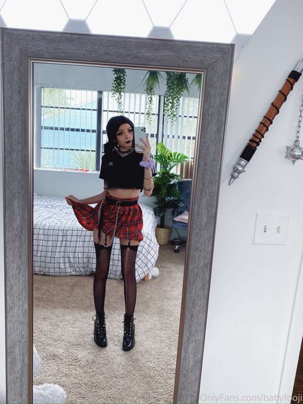 Goth girl set pt. 2 🖤⛓🕷🧸 I’m hoping to have the vid uploaded.. 20