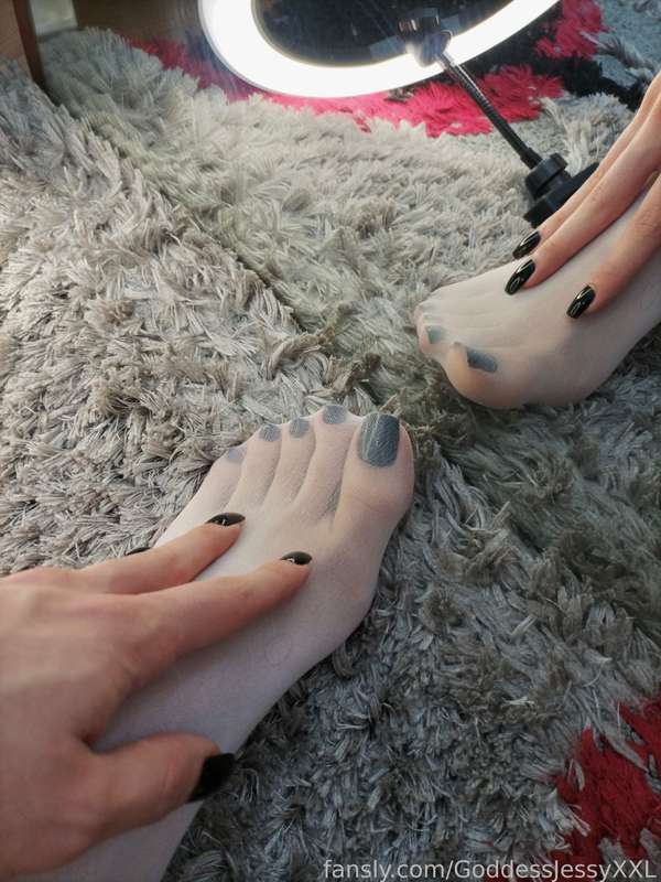 Goddessjessyxxl - Fansly - 14 Oct, 2023 4