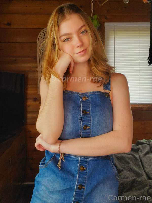 Would you like to see me unbutton this dress? 😏 12