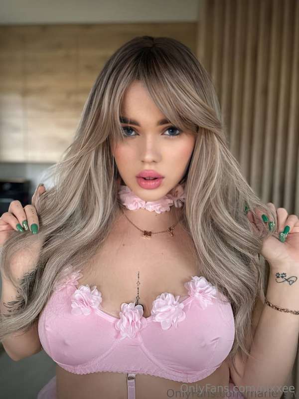 💞𝐅𝐑𝐄𝐄𝐄 𝐒𝐔𝐁𝐒𝐂𝐑𝐈𝐏𝐓𝐈𝐎𝐍💞 🟢CLICK HERE - @marie_sw 🟢 This cutie is..