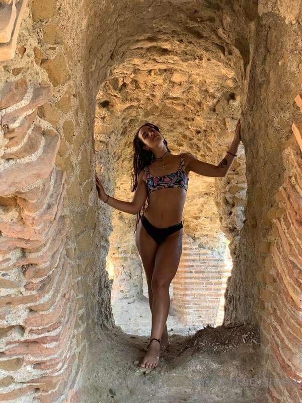 Hot gypsy🥵