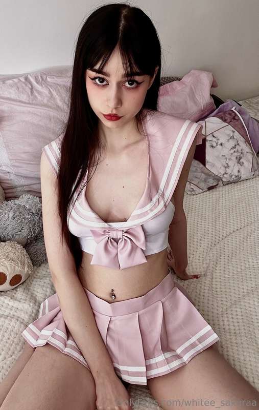 Today I want to talk about how cute and sexy are perfectly c..