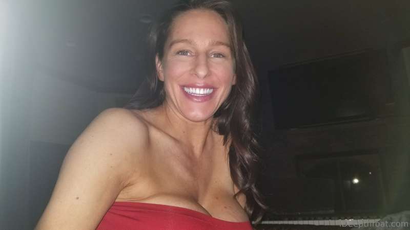 I had a fun night. This is right before I rode Jim with my t.. 3