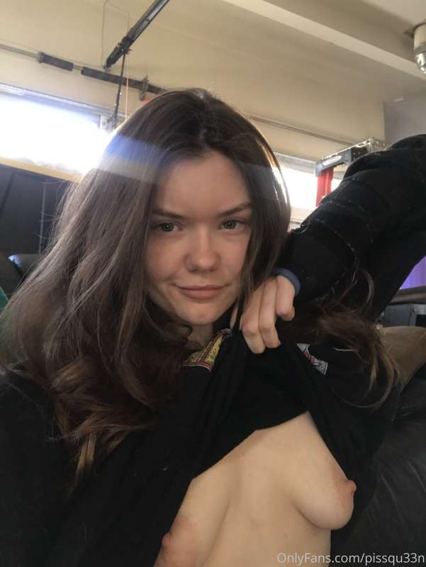 gf leaves, i get slutty 🥊 
i would love to hear some of the .. 6