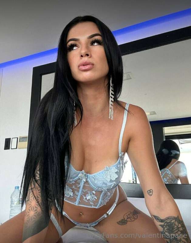 A cosa sto pensando?🤤

What am I thinking?🤤