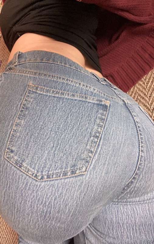 Morning babes!☀️ 
Like the view?🥴
