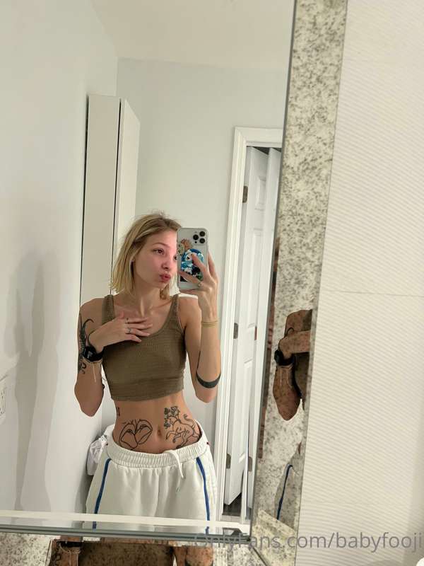 Hi my babies 🥰🥰🥰💗💗 I am so sorry for the lack of content rig.. 3