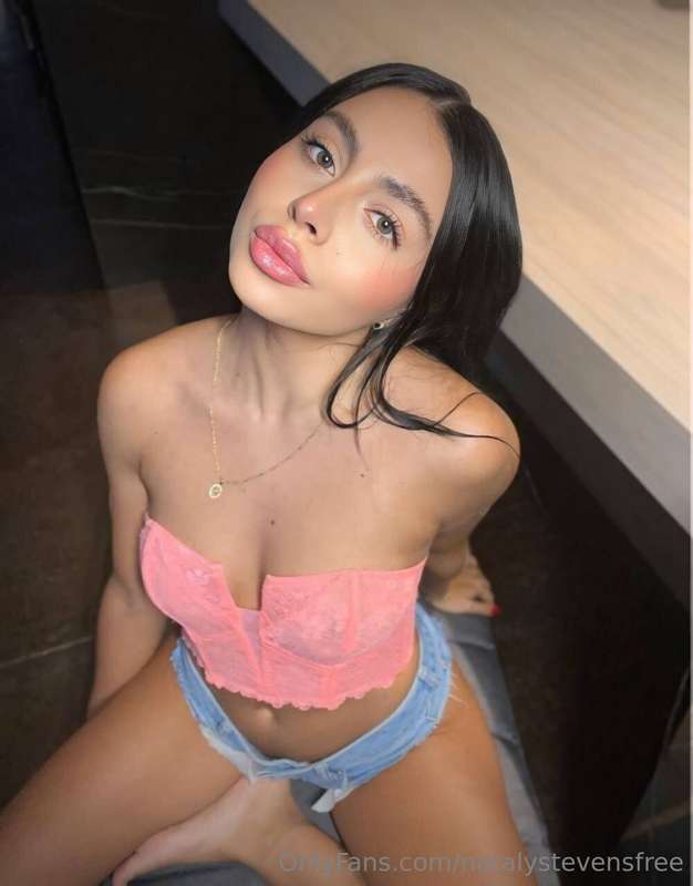 🔥 STOP THERE! BIG ASS HERE @RUBBYSKY 🍑𝐃𝐨 𝐲𝐨𝐮 𝐰𝐚𝐧𝐭 𝐭𝐨 𝐩𝐥𝐚𝐲 𝐰𝐢..