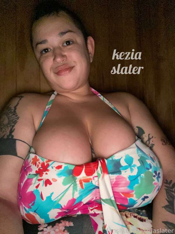 Keziaslater - Fansly - 06 Apr, 2022
