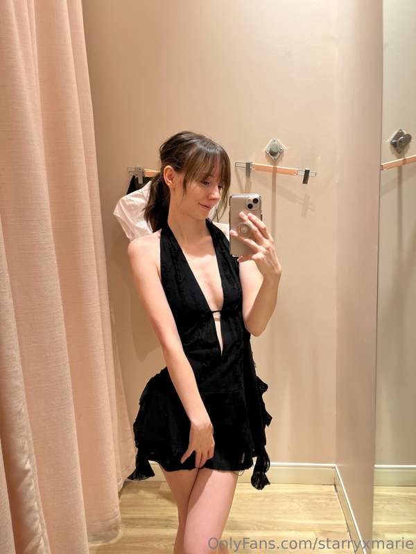 how are we feeling about this dress? kinda regret not buying..