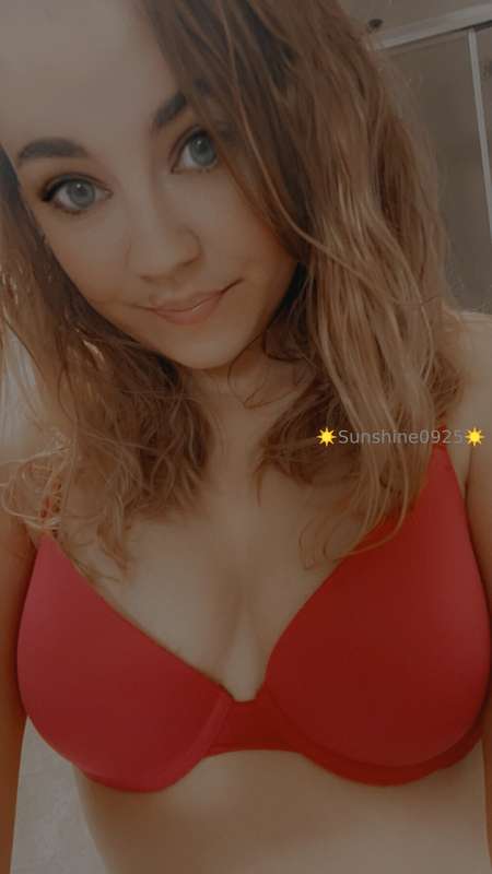 How can I brighten up your day love ?