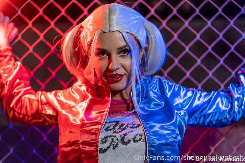 Harley Quinn is 🔥🔥🔥😈 3