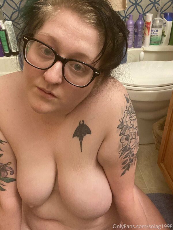 These photos are actually super cute. I hope you can enjoy t.. 10