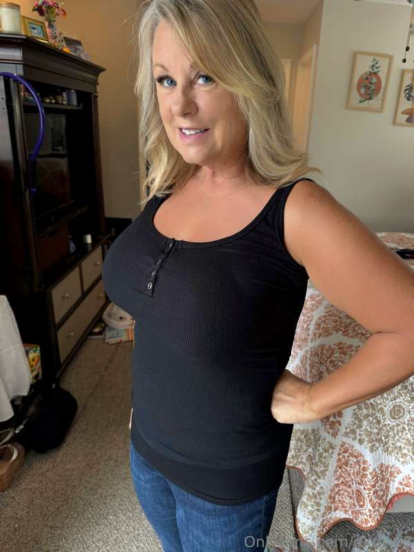 Heading to @dkm_65pix daughter in laws baby shower. 
